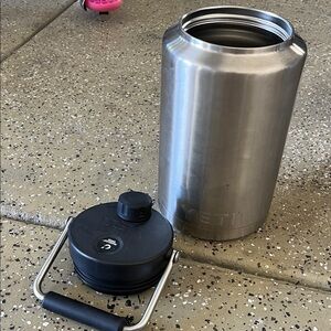 Yeti Rambler One Gallon Jug